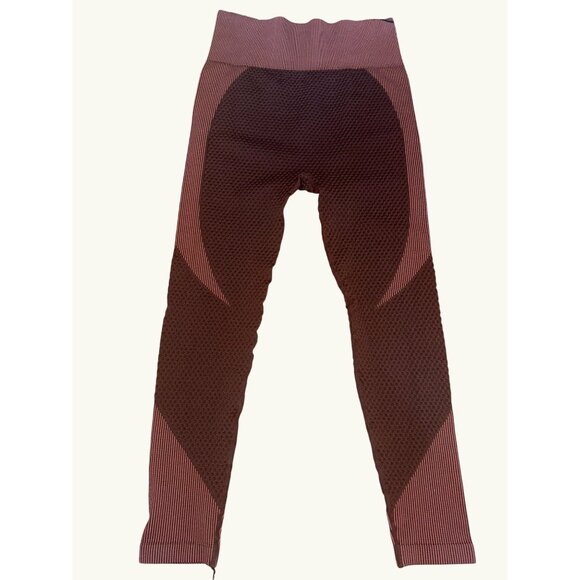 Classy City Chicks Pants - CCC Seamless Yoga Leggings Size Medium High Waist Brown Chocolate Striped Design